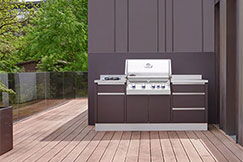 Outdoor kitchen